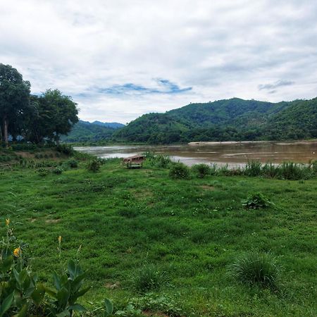 Mekong Villas Pakcsom Kültér fotó